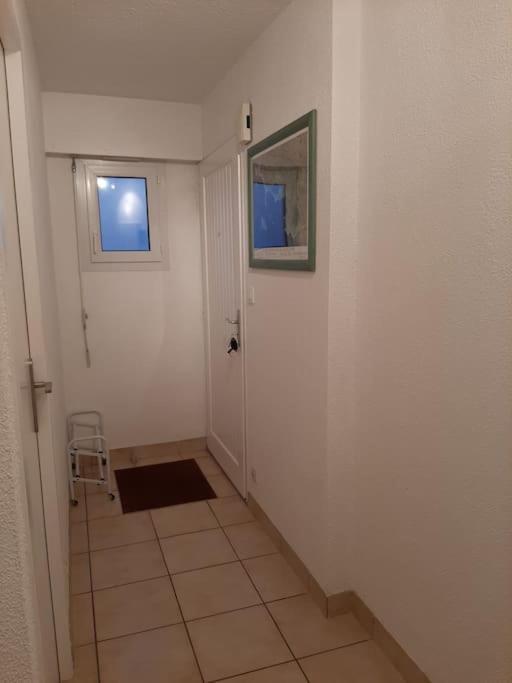 Hyper Centre De Sarzeau, Grand Appartement Au Calme Avec Jardinet Екстериор снимка